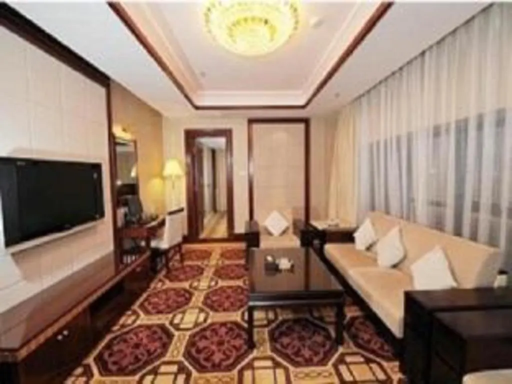 Yijian Holiday Hotel Ču-chaj