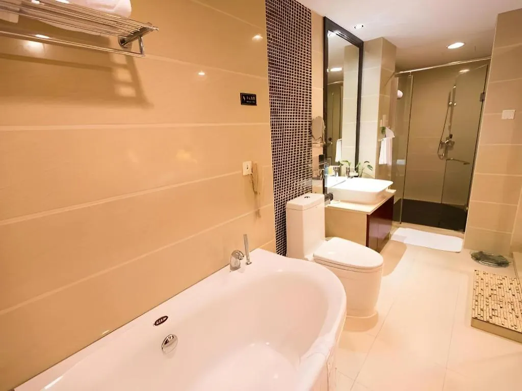 Yijian Holiday Hotel Zhuhai 3*,  China