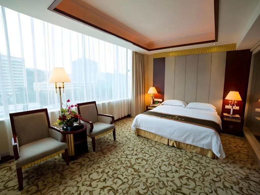 Yijian Holiday Hotel Zhuhai