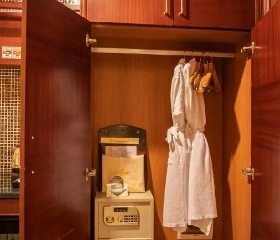 ***  Yijian Holiday Hotel Zhuhai China
