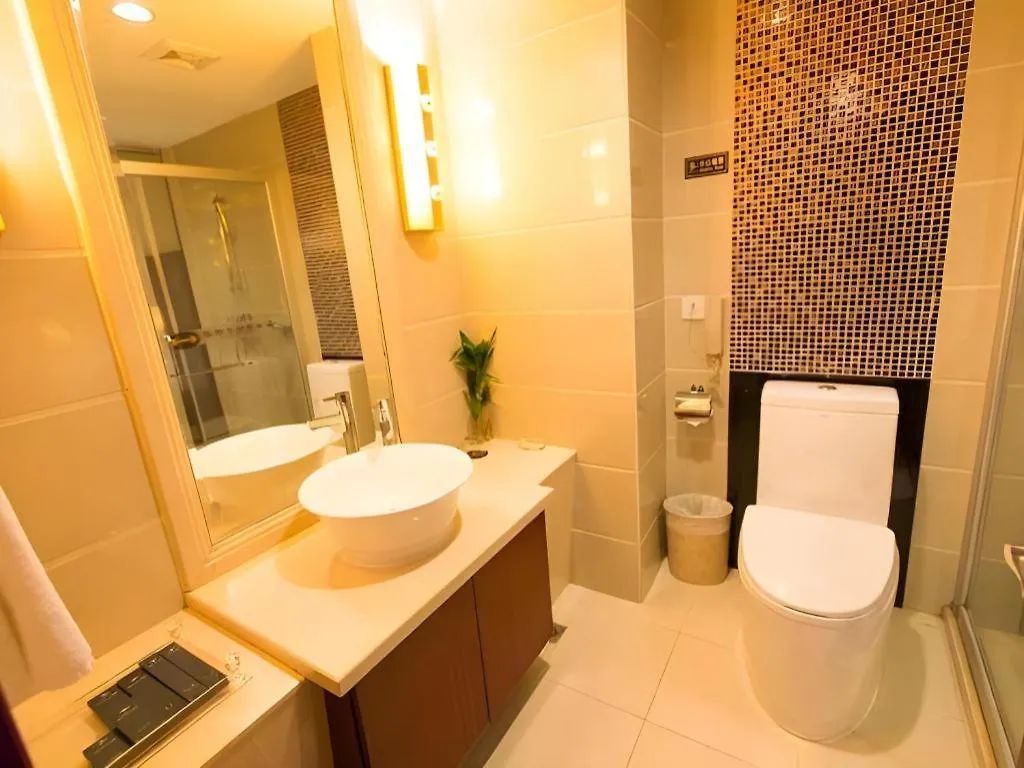 Yijian Holiday Hotel Zhuhai 3*,  China