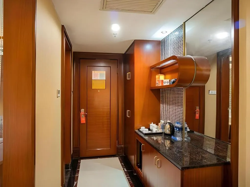 Yijian Holiday Hotel Ču-chaj